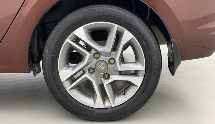 2022 Tata TIGOR XZ PLUS PETROL, CNG, Manual, 60,743 km, Left Rear Wheel
