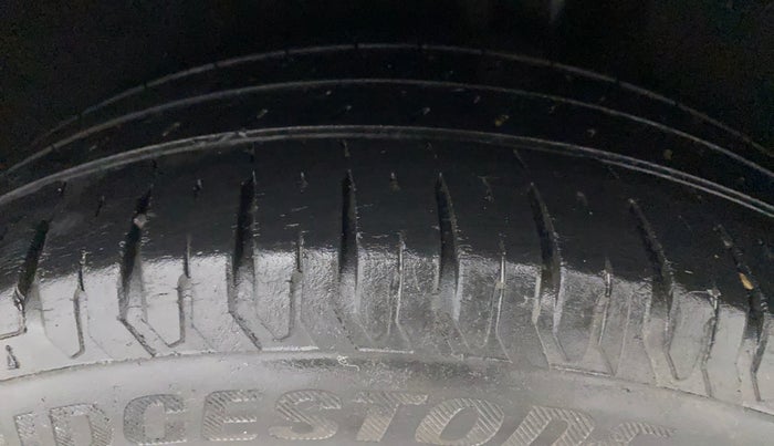 2016 Maruti Baleno ZETA CVT PETROL 1.2, Petrol, Automatic, 69,154 km, Left Rear Tyre Tread