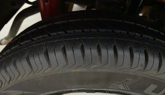 2014 Maruti Alto 800 VXI, Petrol, Manual, 57,446 km, Right Rear Tyre Tread
