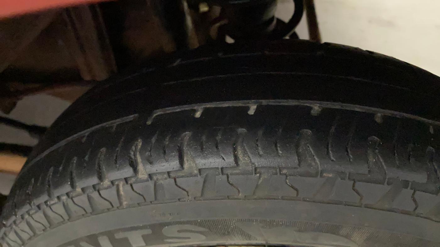 2014 Maruti Alto 800 VXI, Petrol, Manual, 57,446 km, Left Rear Tyre Tread