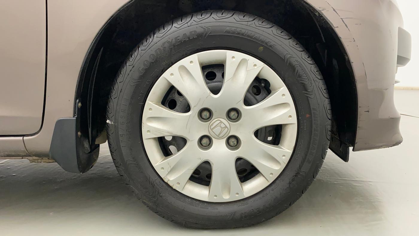 2012 Honda Brio S MT, Petrol, Manual, 24,026 km, Right Front Wheel