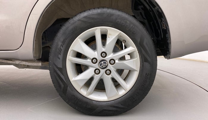 2017 Toyota Innova Crysta 2.8 ZX AT 7 STR, Diesel, Automatic, 90,942 km, Left Rear Wheel