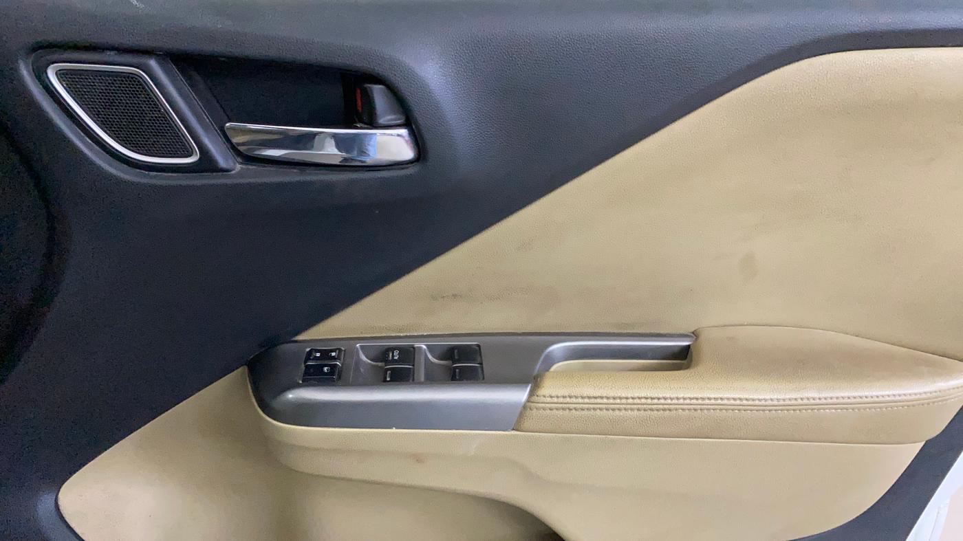 2017 Honda City 1.5L I-VTEC VX, Petrol, Manual, 85,036 km, Driver Side Door Panels Control