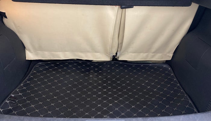 2021 Nissan MAGNITE XV TURBO, Petrol, Manual, 36,188 km, Boot Inside