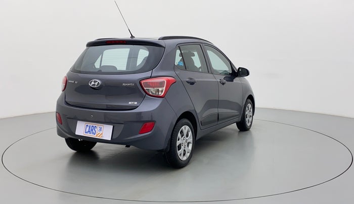 2016 Hyundai Grand i10 SPORTZ 1.2 KAPPA VTVT, Petrol, Manual, 21,686 km, Right Back Diagonal