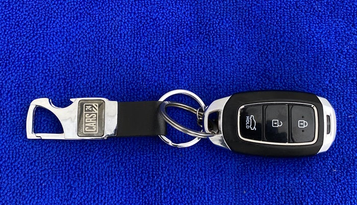 2018 Hyundai Verna 1.6 SX VTVT AT (O), Petrol, Automatic, 32,003 km, Key Close Up