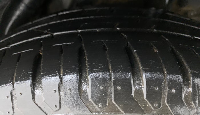 2018 Hyundai Verna 1.6 SX VTVT AT (O), Petrol, Automatic, 32,003 km, Left Rear Tyre Tread