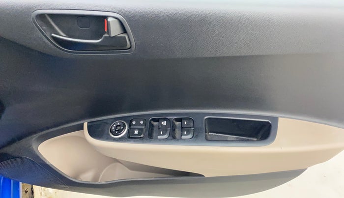 2019 Hyundai Grand i10 MAGNA 1.2 KAPPA VTVT, Petrol, Manual, 46,830 km, Driver Side Door Panels Control