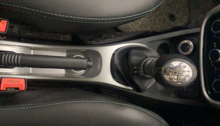 2015 Renault Duster 110 PS RXL DIESEL, Diesel, Manual, 1,04,256 km, Gear Lever