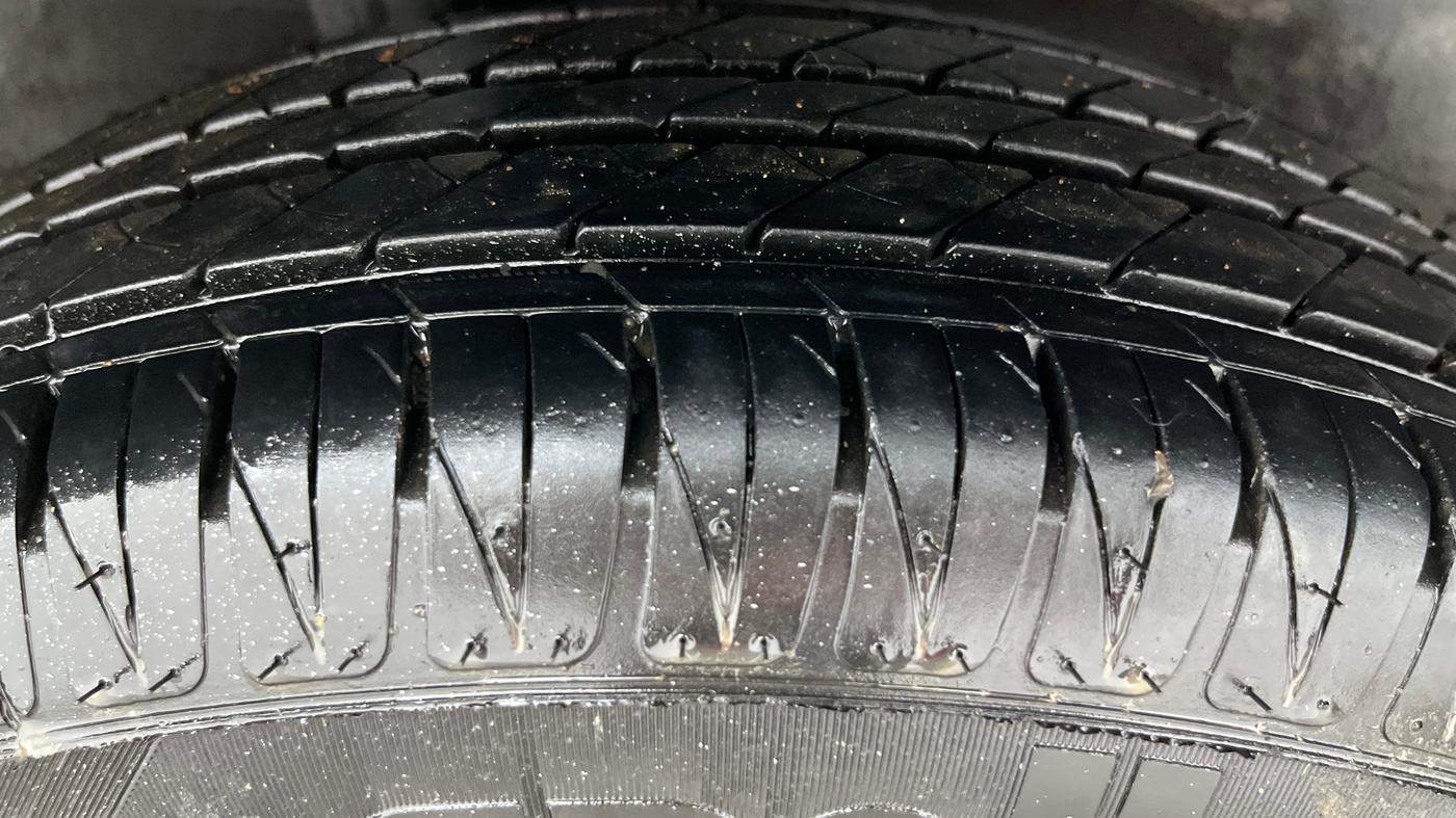 2017 Honda Jazz 1.2L I-VTEC V AT, Petrol, Automatic, 26,208 km, Right Rear Tyre Tread