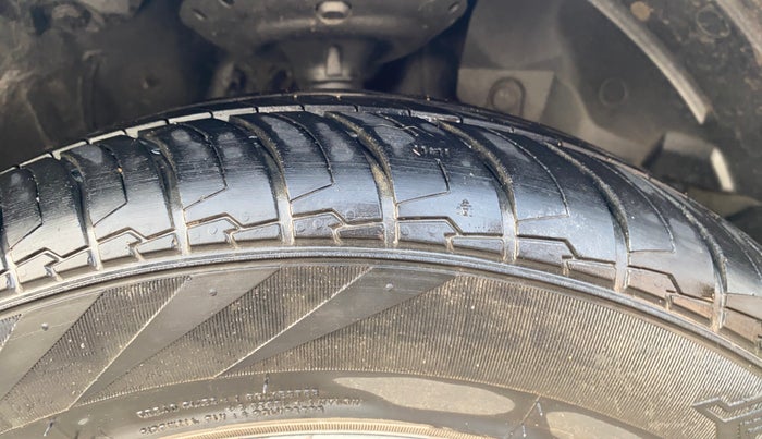 2017 Honda Jazz 1.2L I-VTEC VX, Petrol, Manual, 15,677 km, Right Front Tyre Tread