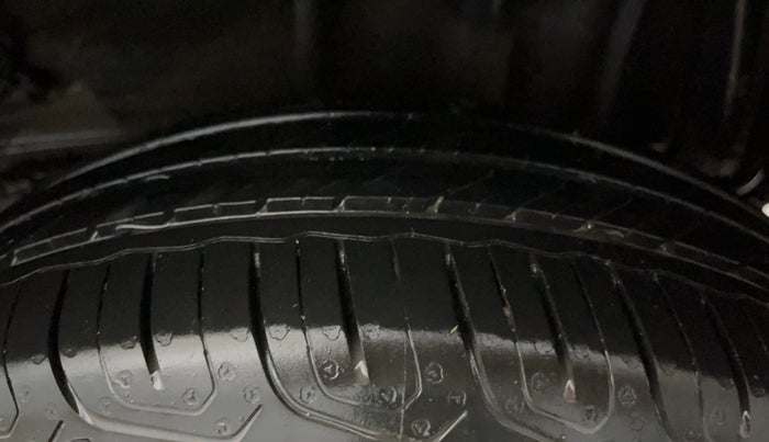 2022 Tata Tiago XT CNG, CNG, Manual, 43,715 km, Left Rear Tyre Tread