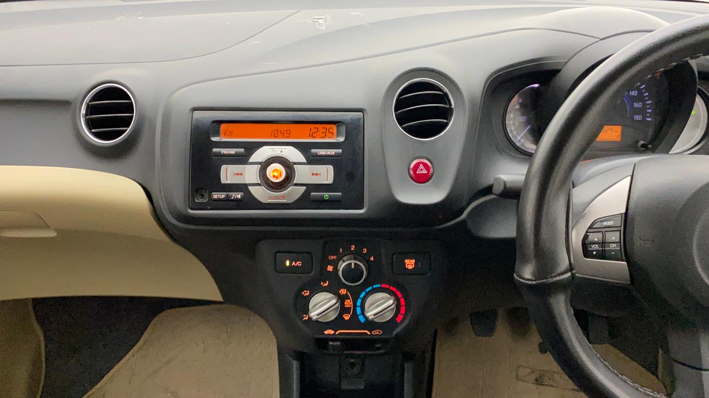 2016 Honda Brio S MT, Petrol, Manual, 53,999 km, Air Conditioner