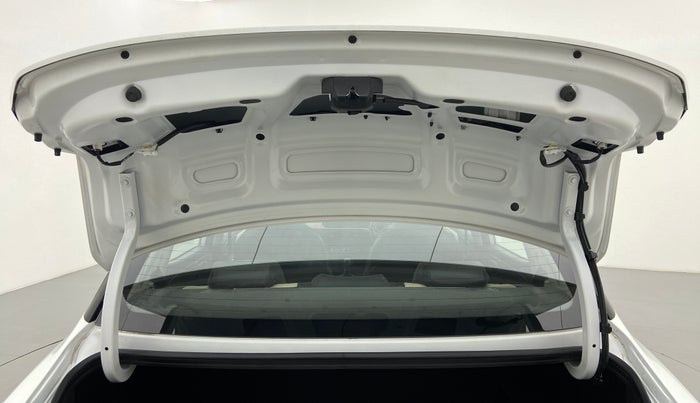 2021 Hyundai AURA S 1.2 Kappa MT, Petrol, Manual, 5,332 km, Boot Door Open