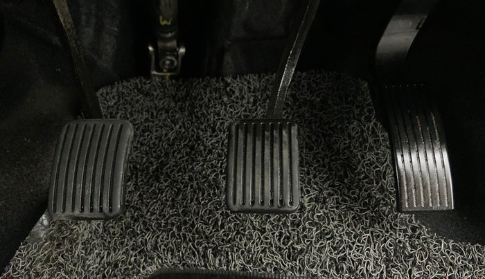 2021 Hyundai AURA S 1.2 Kappa MT, Petrol, Manual, 5,332 km, Pedals