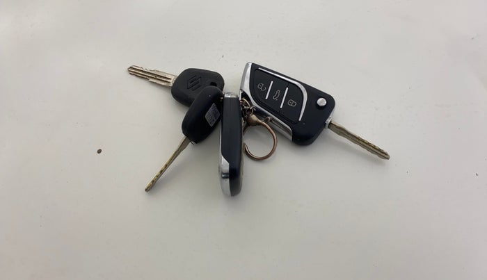 2015 Maruti Alto 800 LXI CNG, CNG, Manual, 61,064 km, Key Close Up