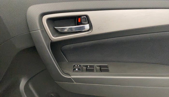 2017 Maruti Vitara Brezza ZDI, Diesel, Manual, 96,958 km, Driver Side Door Panels Control