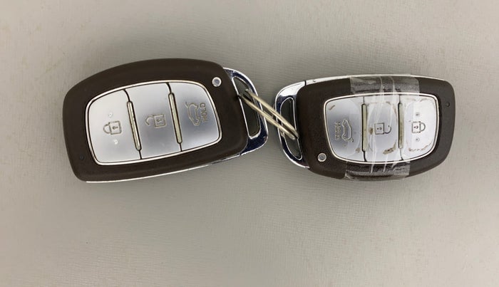 2016 Hyundai Elite i20 ASTA 1.2, Petrol, Manual, 50,475 km, Key Close Up