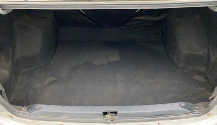 2011 Toyota Etios G SP, Petrol, Manual, 15,598 km, Boot Inside