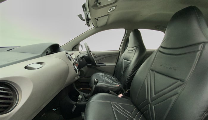 2011 Toyota Etios G SP, Petrol, Manual, 15,598 km, Right Side Front Door Cabin