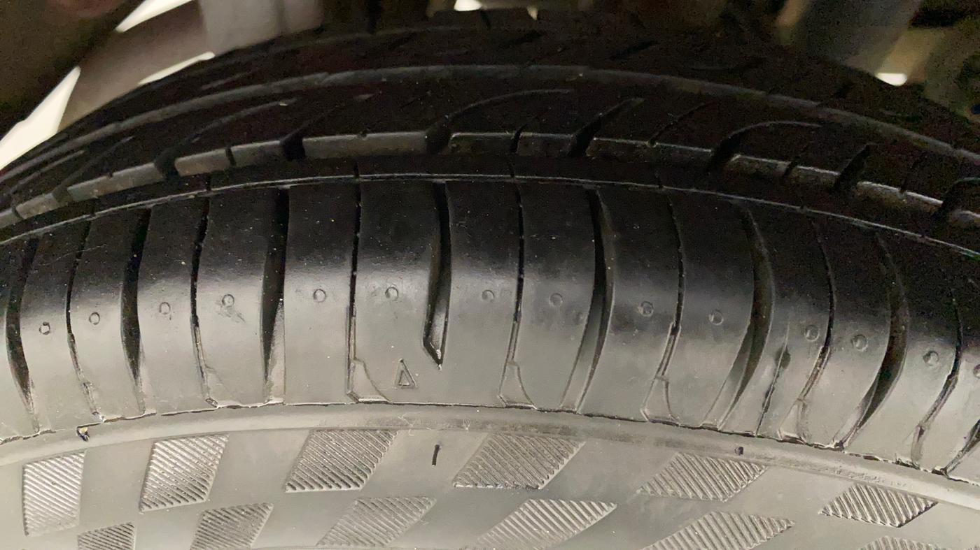 2014 Maruti Alto 800 LXI, Petrol, Manual, 78,276 km, Right Rear Tyre Tread