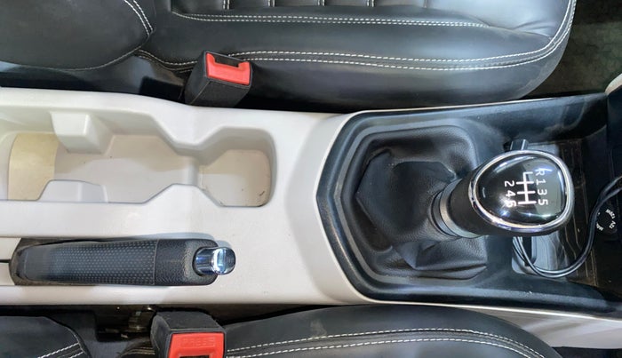 2023 Mahindra XUV300 W4 1.2 PETROL, Petrol, Manual, 8,022 km, Gear Lever