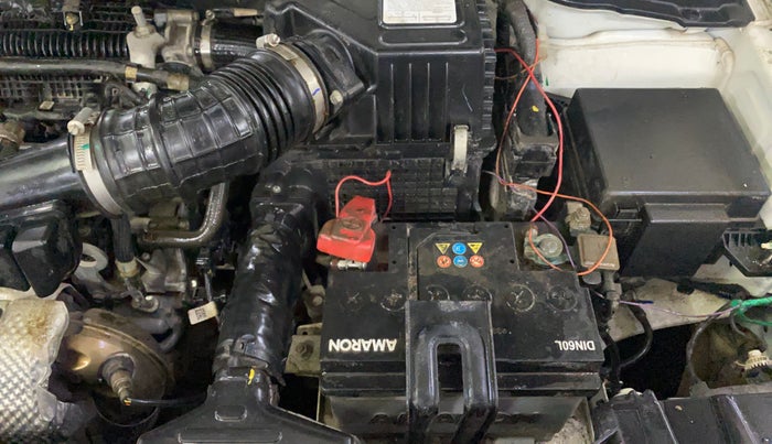 2023 Mahindra XUV300 W4 1.2 PETROL, Petrol, Manual, 8,022 km, Engine View - Left