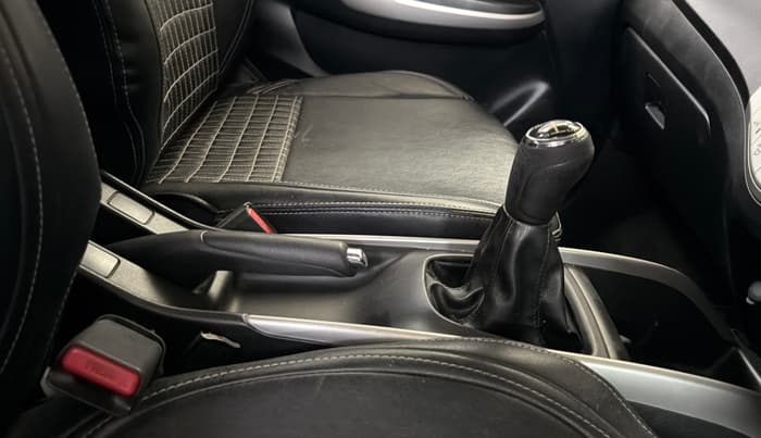 2016 Maruti Baleno DELTA PETROL 1.2, Petrol, Manual, 67,702 km, Gear Lever