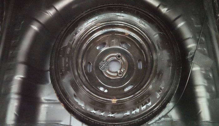 2018 Renault Kwid RXT 1.0 AMT (O), Petrol, Automatic, 76,339 km, Spare Tyre