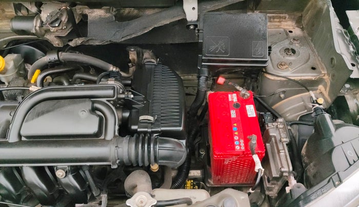 2018 Renault Kwid RXT 1.0 AMT (O), Petrol, Automatic, 76,339 km, Engine View - Left