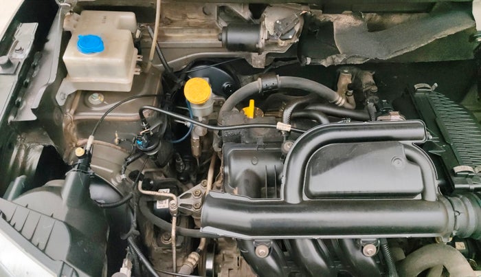 2018 Renault Kwid RXT 1.0 AMT (O), Petrol, Automatic, 76,339 km, Engine View - Right