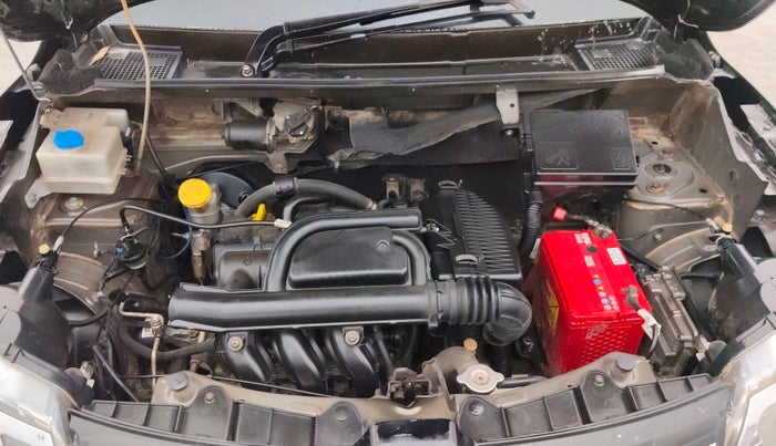 2018 Renault Kwid RXT 1.0 AMT (O), Petrol, Automatic, 76,339 km, Engine View