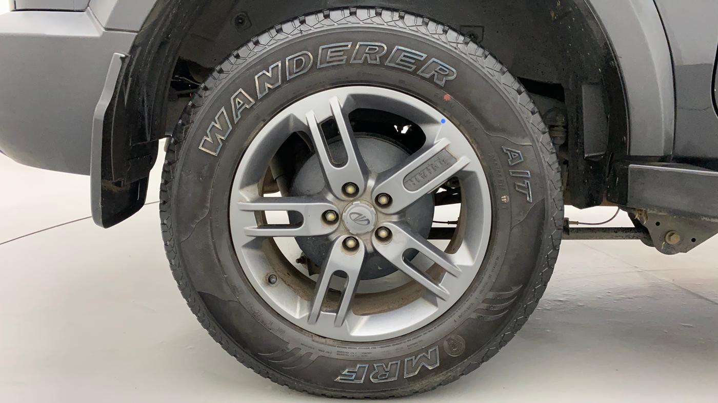 2021 Mahindra Thar LX PETROL HT 4WD AT, Petrol, Automatic, 25,178 km, Right Rear Wheel