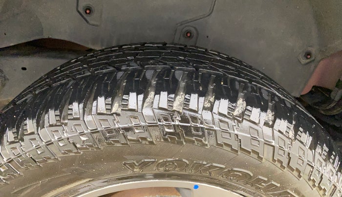 2021 Mahindra Thar LX D 4WD AT CONVERTIBLE, Diesel, Automatic, 93,835 km, Left Rear Tyre Tread