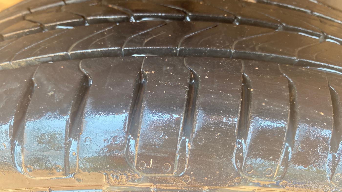 2018 Maruti Swift ZXI, Petrol, Manual, 60,408 km, Right Rear Tyre Tread