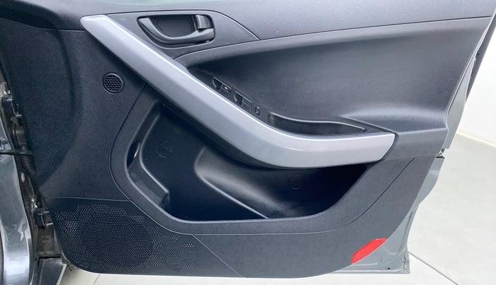 2022 Tata NEXON XM SUNROOF 1.2 RTN, Petrol, Manual, 4,446 km, Driver Side Door Panels Control
