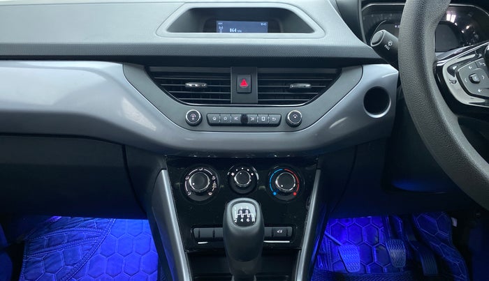 2022 Tata NEXON XM SUNROOF 1.2 RTN, Petrol, Manual, 4,446 km, Air Conditioner