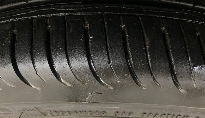 2025 KIA SYROS HTX Plus (O) 1.0 Turbo 7DCT, Petrol, Automatic, 3,947 km, Right Front Tyre Tread