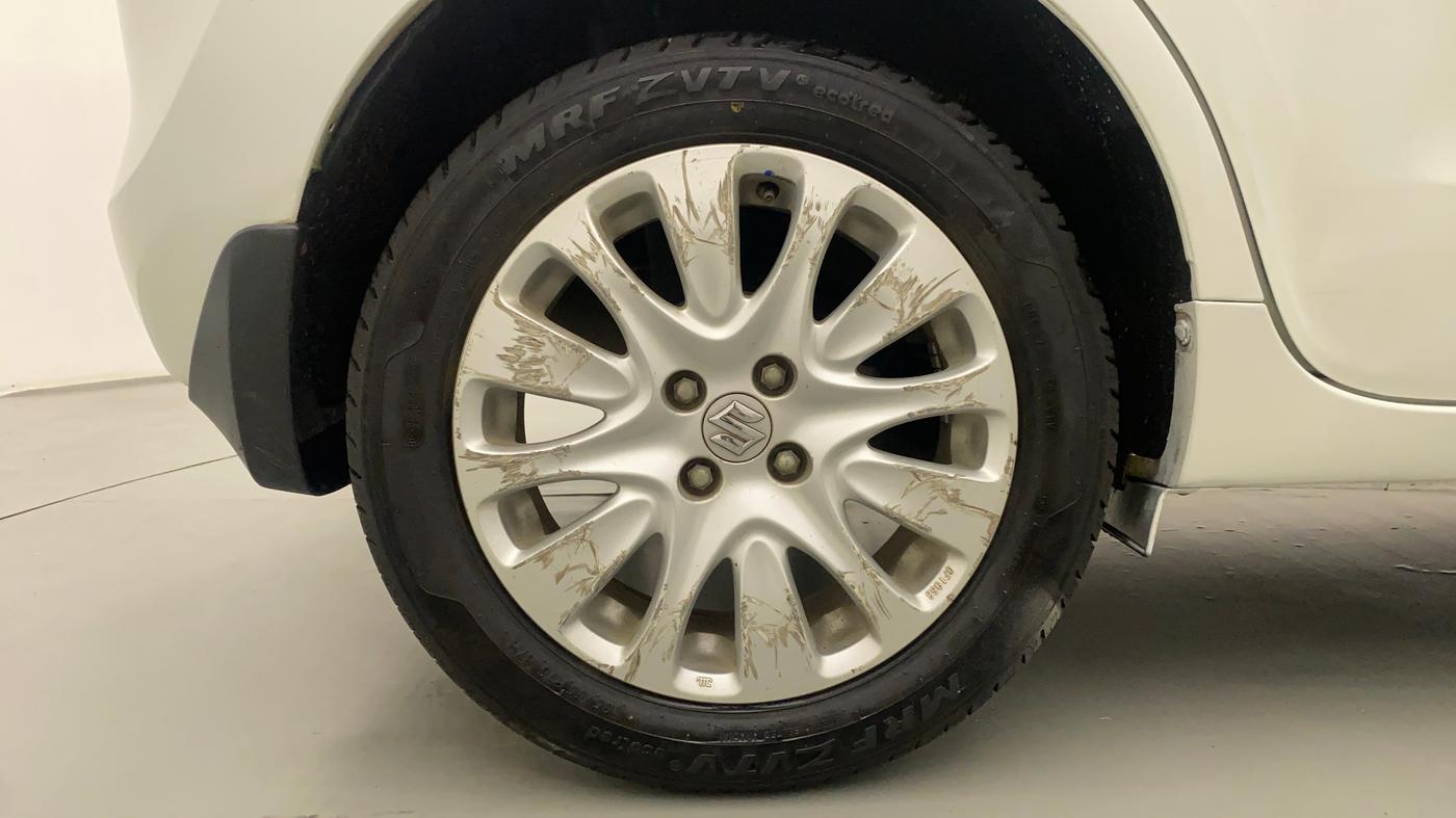 2015 Maruti Baleno ZETA DIESEL 1.3, Diesel, Manual, 56,687 km, Right Rear Wheel