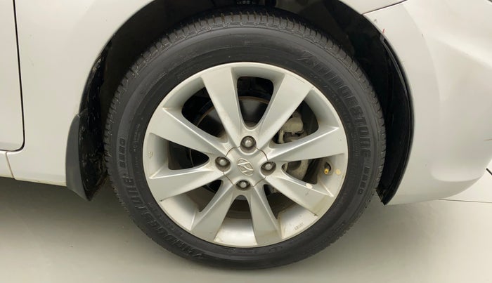 2013 Hyundai Verna FLUIDIC 1.6 VTVT SX, Petrol, Manual, 37,506 km, Right Front Wheel