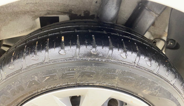 2016 Hyundai Grand i10 MAGNA 1.2 KAPPA VTVT, Petrol, Manual, 46,536 km, Left Rear Tyre Tread