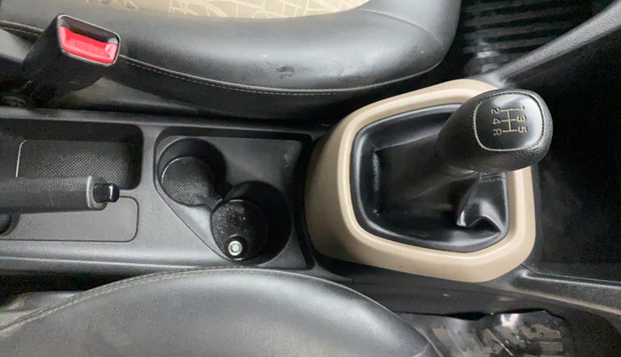 2016 Hyundai Grand i10 MAGNA 1.2 KAPPA VTVT, Petrol, Manual, 46,536 km, Gear Lever