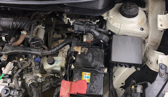 2021 Maruti Swift VXI AMT, Petrol, Automatic, 25,812 km, Engine View - Left