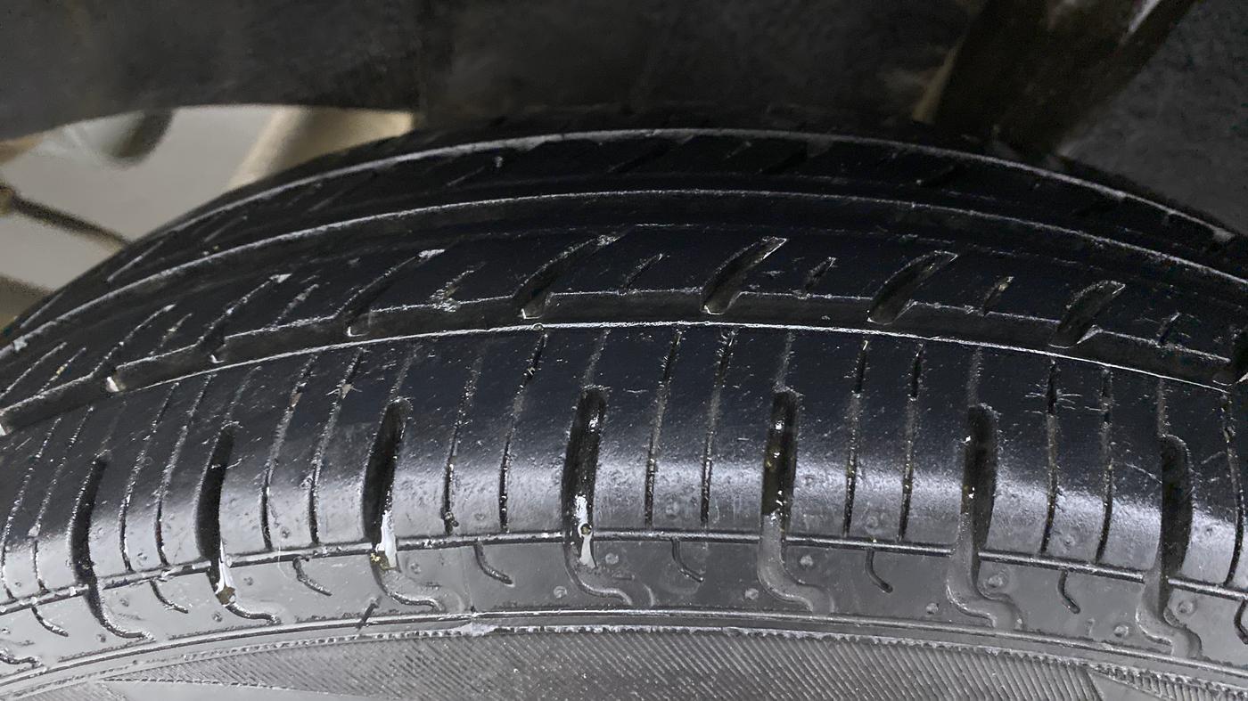 2018 Datsun Redi Go 1.0 T(O) AT, Petrol, Automatic, 32,215 km, Left Rear Tyre Tread