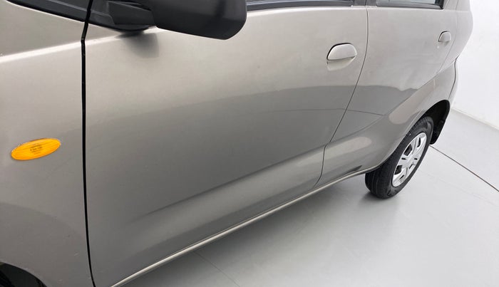 2018 Datsun Redi Go 1.0 T(O) AT, Petrol, Automatic, 32,215 km, Front passenger door - Slightly dented