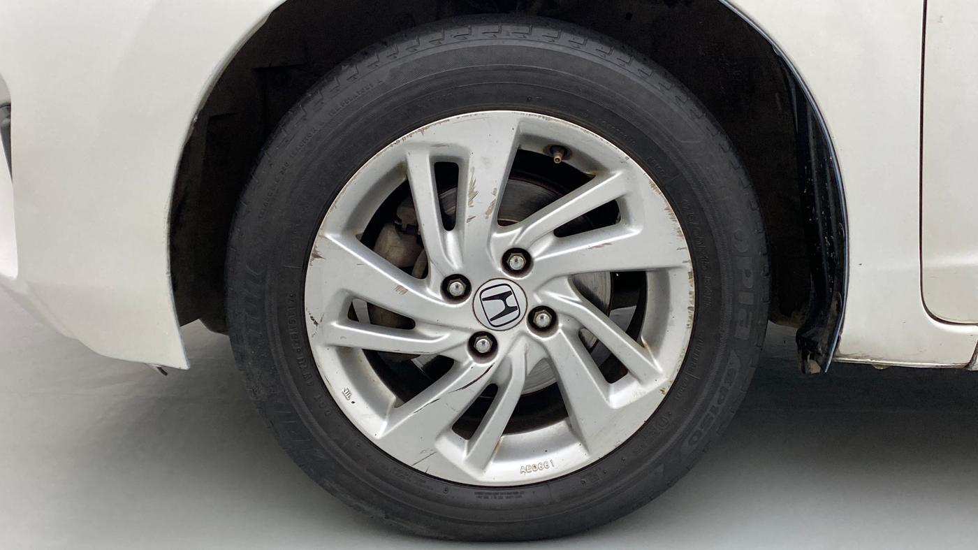 2017 Honda Jazz 1.2 V AT, Petrol, Automatic, 97,828 km, Left Front Wheel