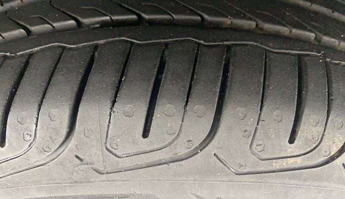 2022 Tata ALTROZ XZ PLUS PETROL, Petrol, Manual, 7,503 km, Left Front Tyre Tread