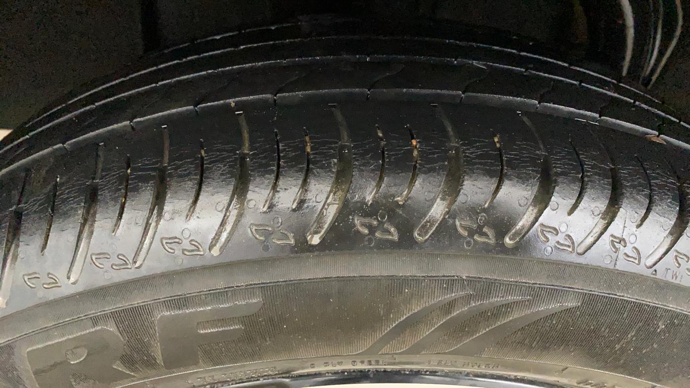 2022 Nissan MAGNITE XV MT, Petrol, Manual, 10,479 km, Right Rear Tyre Tread
