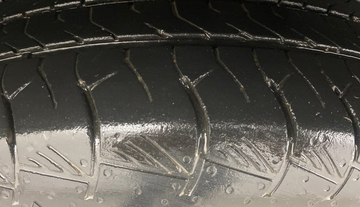 2022 KIA SELTOS X LINE 1.5 DIESEL AT, Diesel, Automatic, 1,08,437 km, Right Rear Tyre Tread