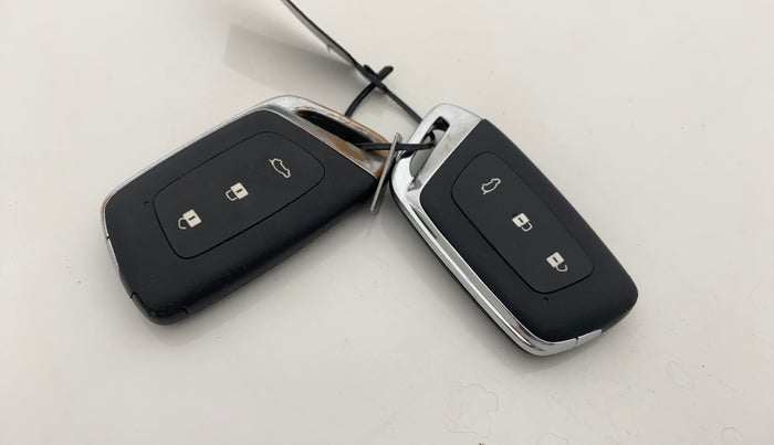 2020 MG HECTOR SHARP 1.5 DCT PETROL, Petrol, Automatic, 85,079 km, Key Close Up